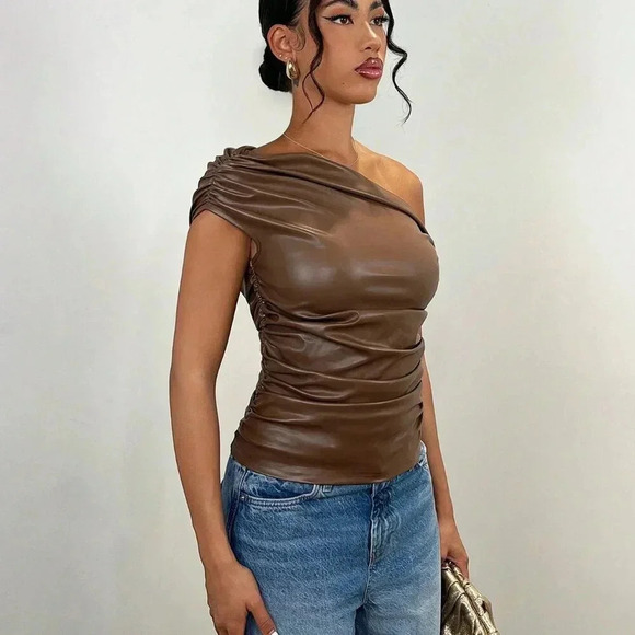 Brown Women's Casual Solid Color Asymmetric Neck Ruched Slim Fit T-Shirt - Picture 4 of 4